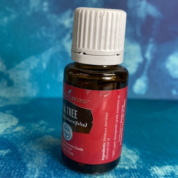 NEW Young Living Tea Tree Essential Oil 0.5oz - Picture 2 of 3
